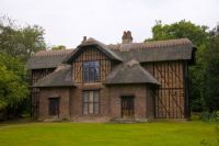 Kew 81 Queen Charlottes Cottage